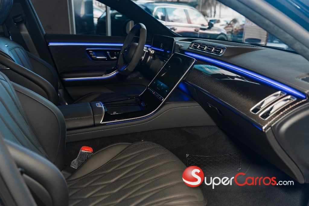 2025 Mercedes-Benz Clase S 63 E PERFORMANCE — foto 9 / 12