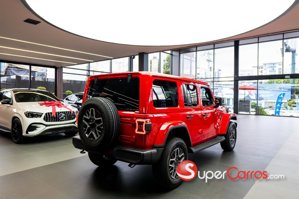 2026 Jeep Wrangler Rubicon — foto 6 / 10