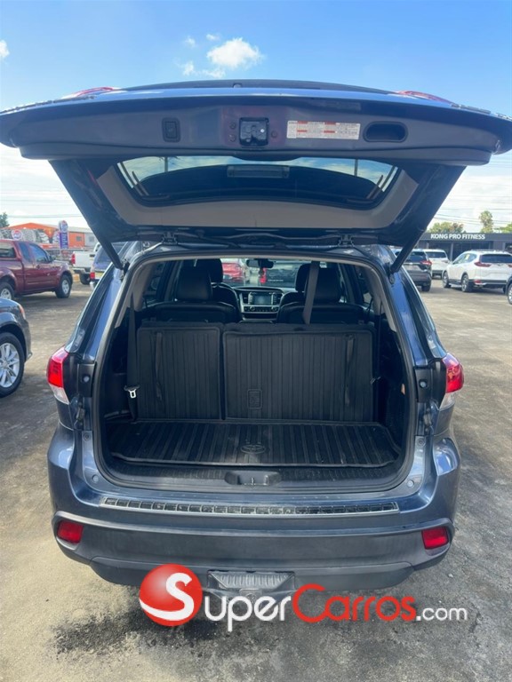 2019 Toyota Highlander XLE — foto 9 / 12