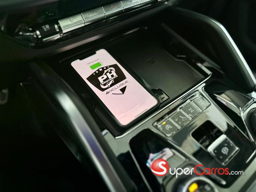 2026 Maxus D90 LUX — foto 10 / 12