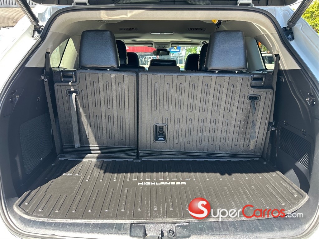 2023 Toyota Highlander Limited — foto 8 / 12