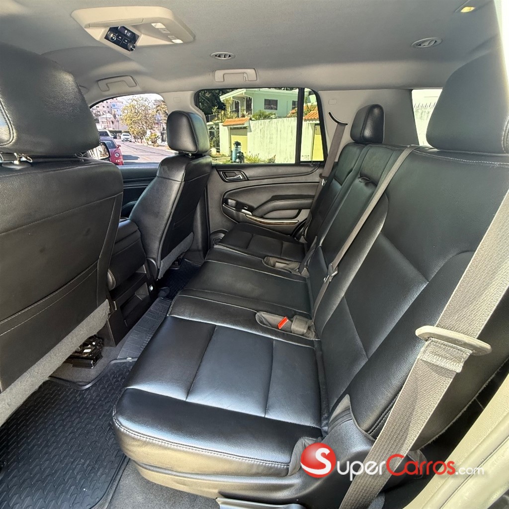 2019 Chevrolet Tahoe LT — foto 6 / 12