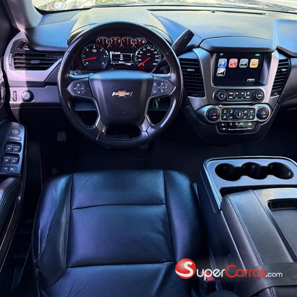 2019 Chevrolet Tahoe LT — foto 8 / 12