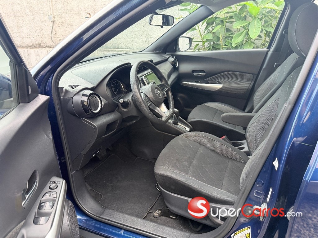 2020 Nissan Kicks SV — foto 7 / 8