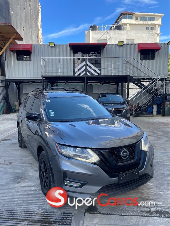 2018 Nissan Rogue MIDNIGHT — foto 3 / 12