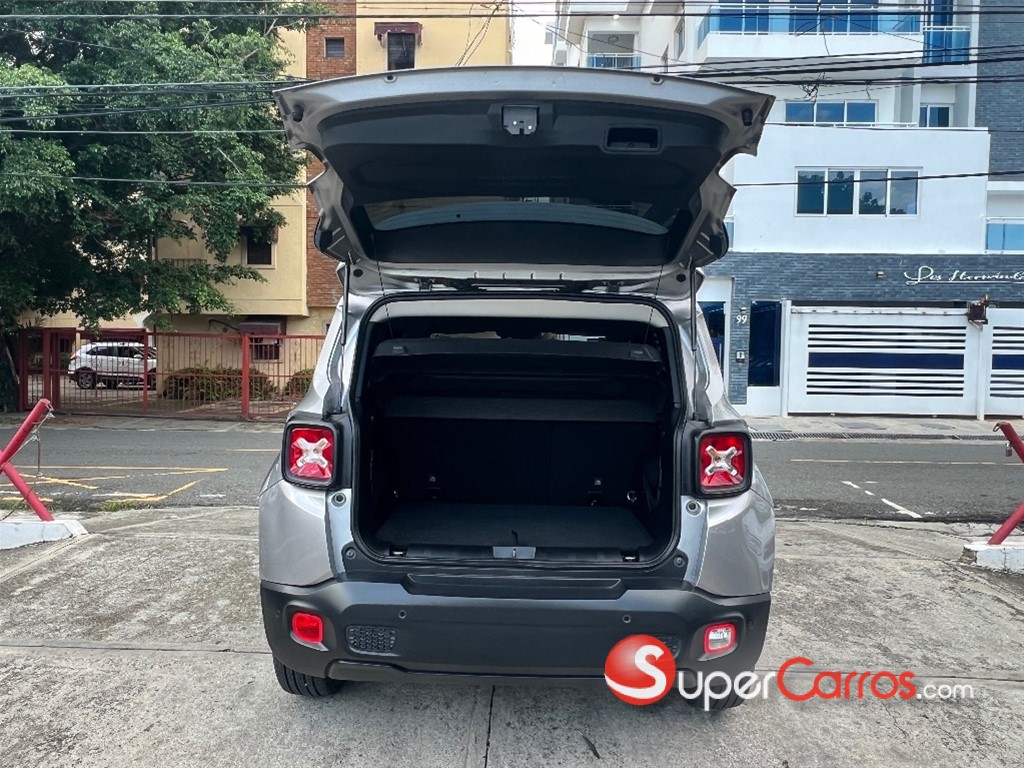 2022 Jeep Renegade Sport — foto 6 / 12