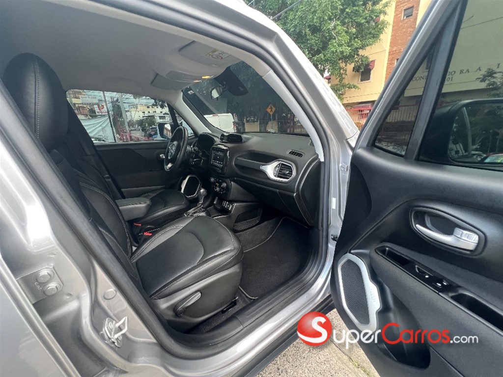 2022 Jeep Renegade Sport — foto 10 / 12
