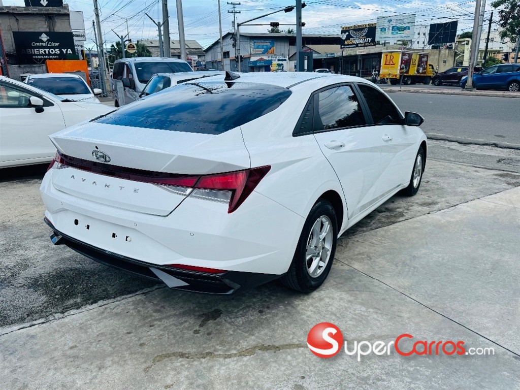 2022 Hyundai Avante LPI — foto 5 / 12