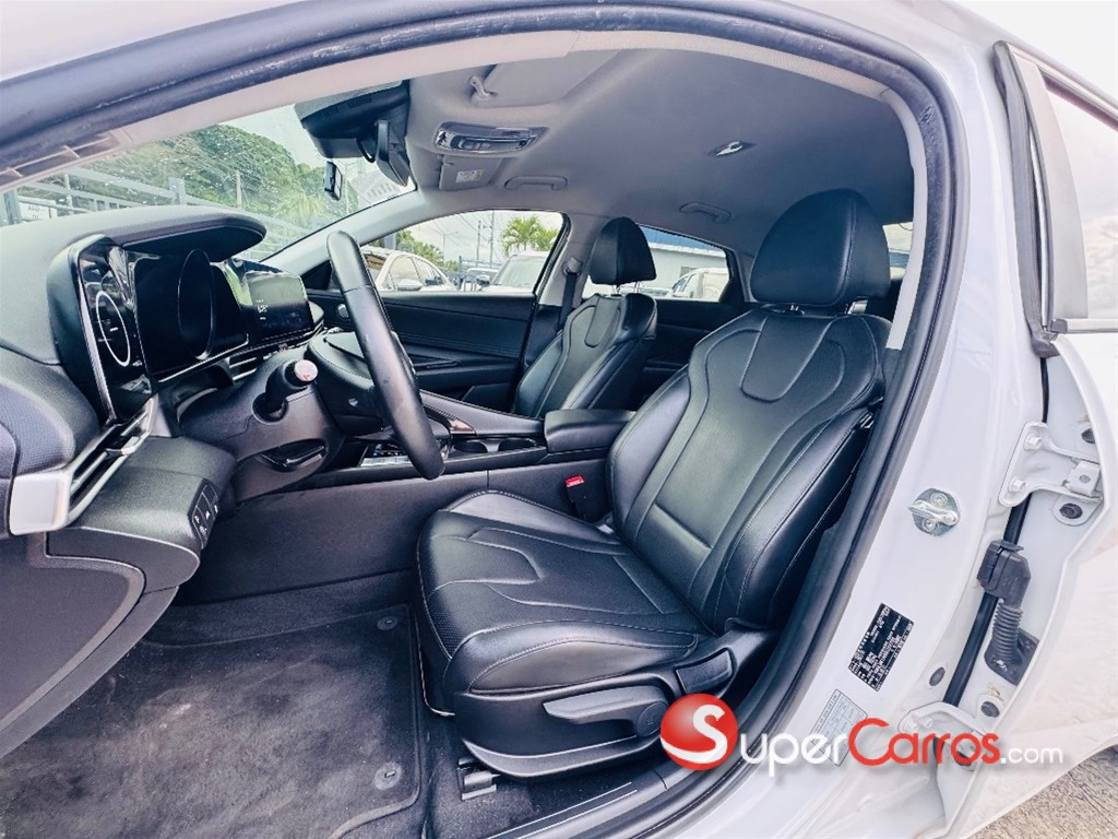 2022 Hyundai Avante LPI — foto 6 / 12