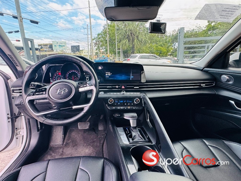 2022 Hyundai Avante LPI — foto 9 / 12
