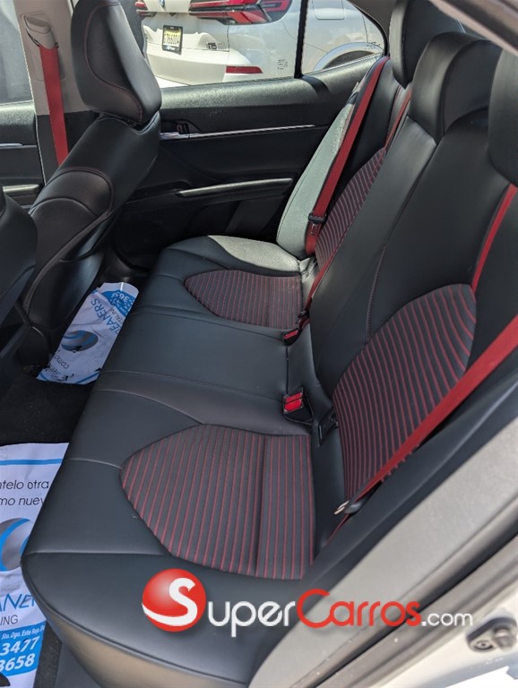 2021 Toyota Camry TRD — foto 4 / 12