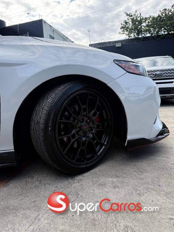 2021 Toyota Camry TRD — foto 8 / 12