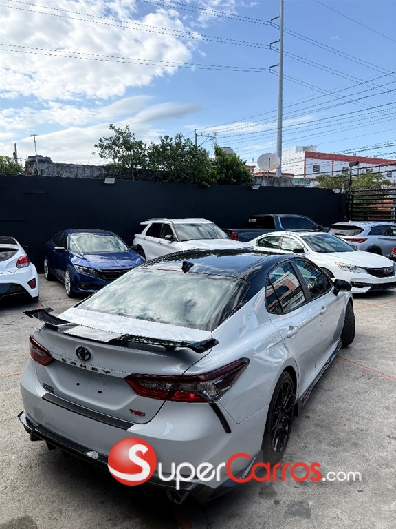 2021 Toyota Camry TRD — foto 10 / 12