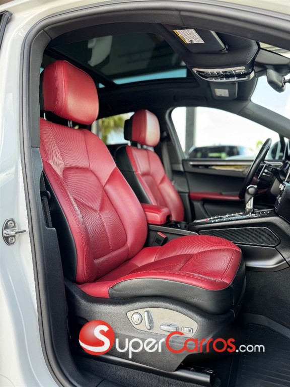 2019 Porsche Macan — foto 6 / 10
