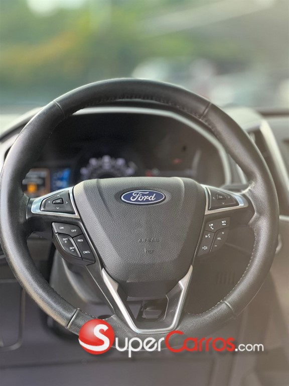 2020 Ford EDGE SEL — foto 5 / 10