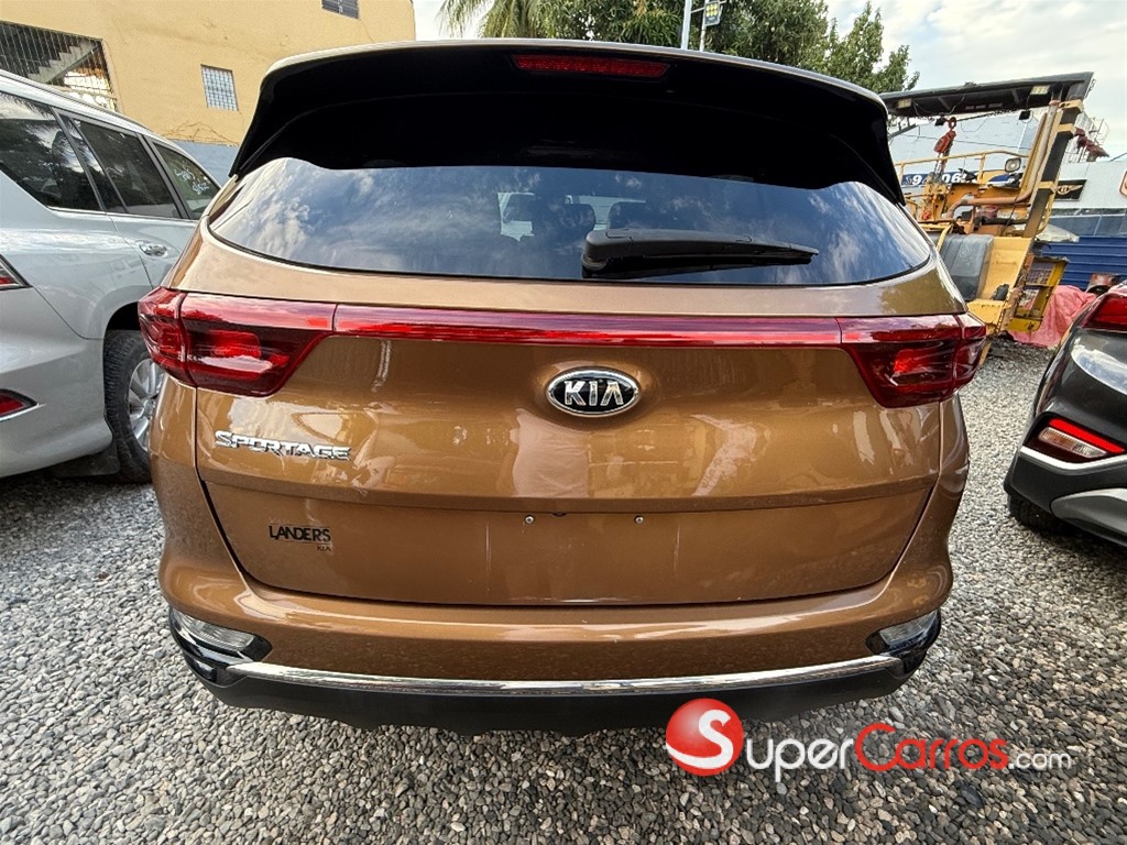 2020 Kia Sportage — foto 6 / 12