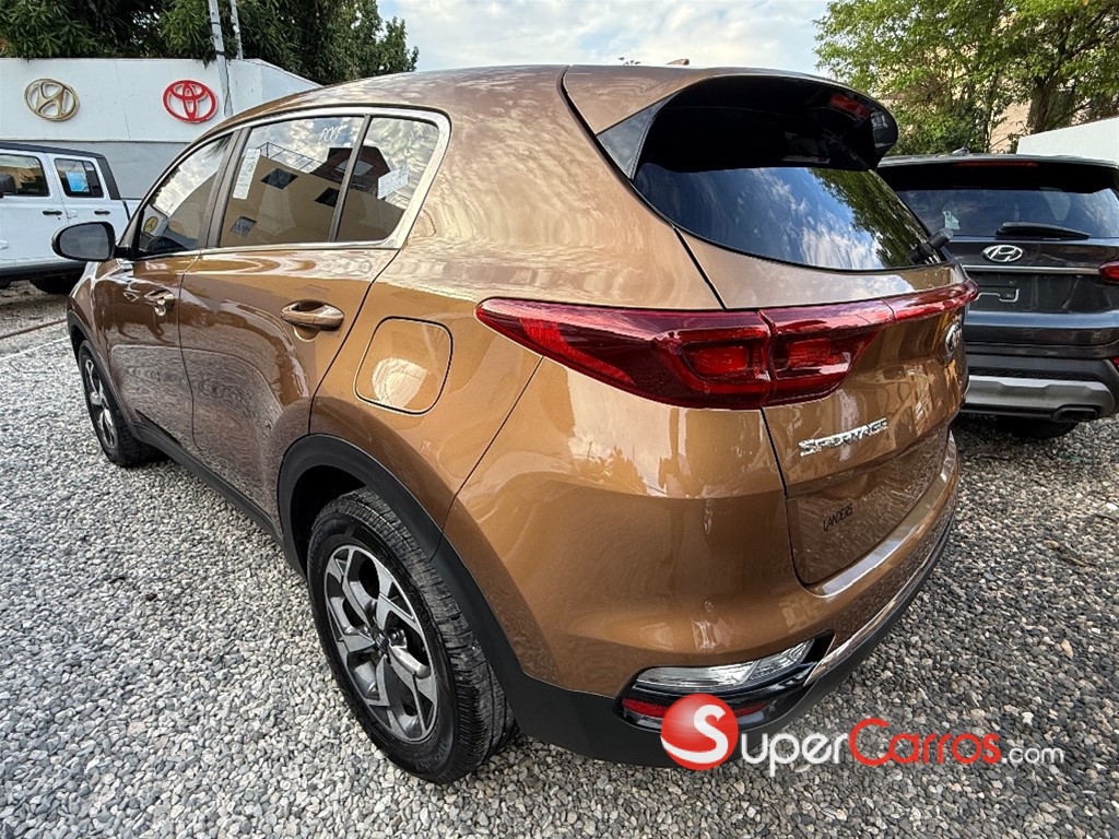 2020 Kia Sportage — foto 7 / 12