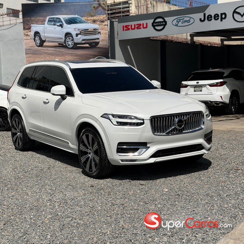 2022 Volvo XC90 B6 — foto 4 / 10