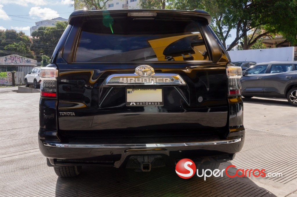 2020 Toyota 4 Runner Limited — foto 3 / 10