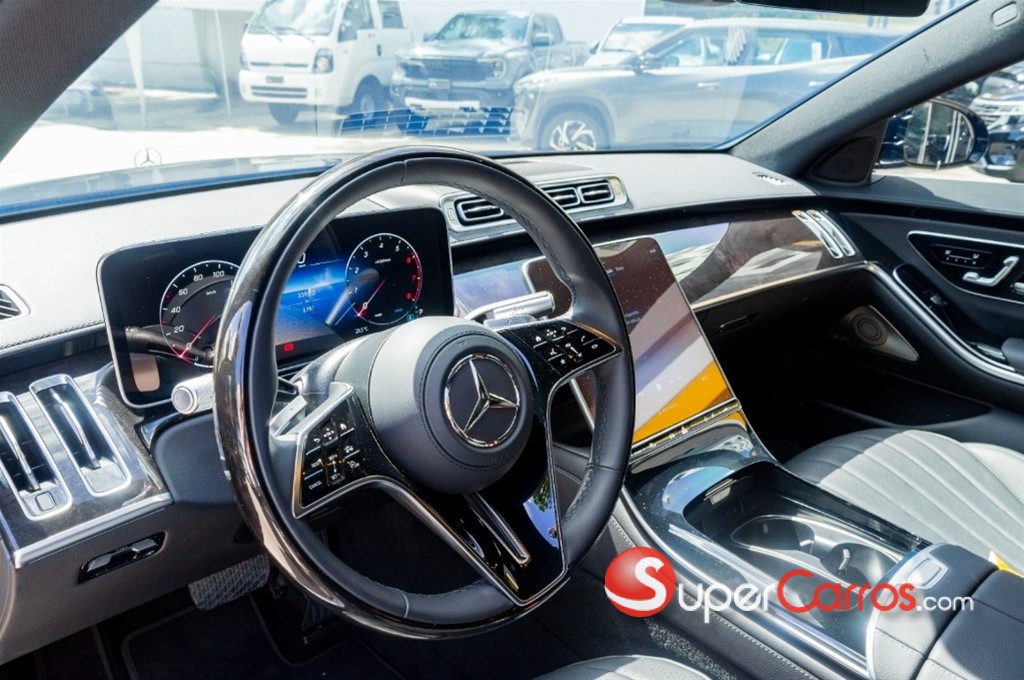 2025 Mercedes-Benz Clase S 500L — foto 7 / 10