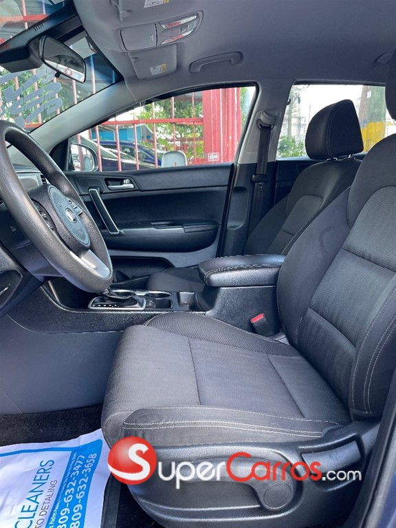 2021 Kia Sportage LX — foto 6 / 10