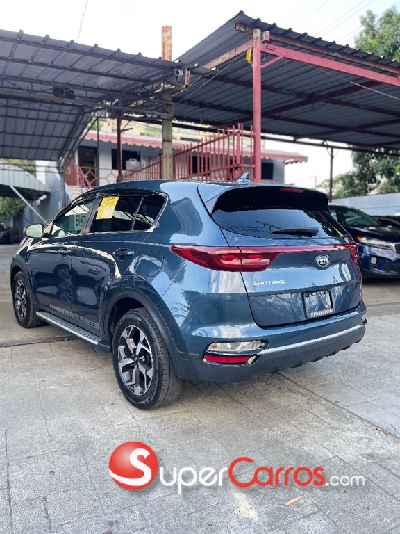 2021 Kia Sportage LX — foto 9 / 10