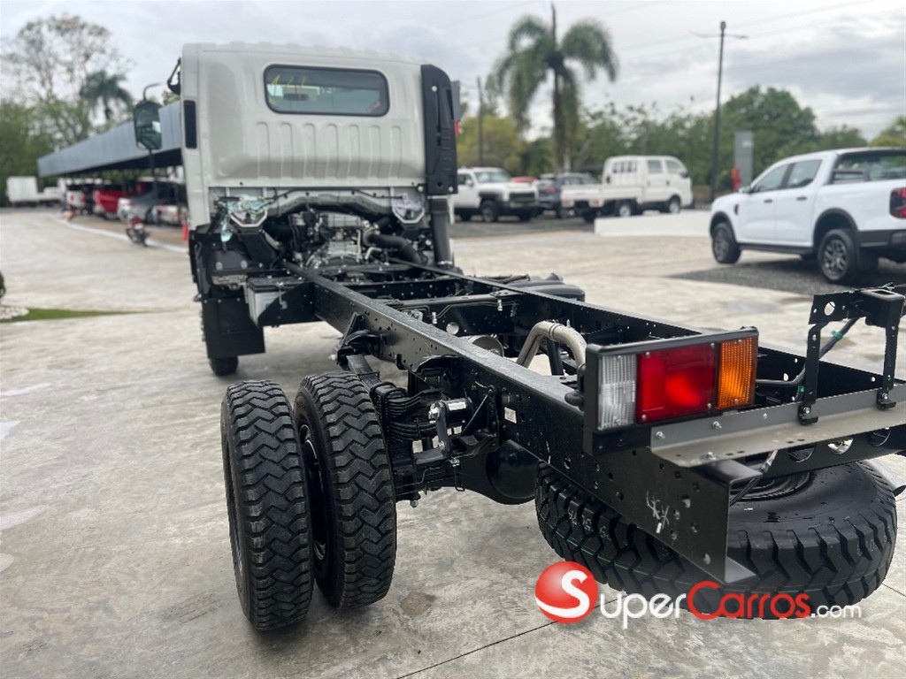 2026 Isuzu NPS 14 Pies — foto 4 / 9