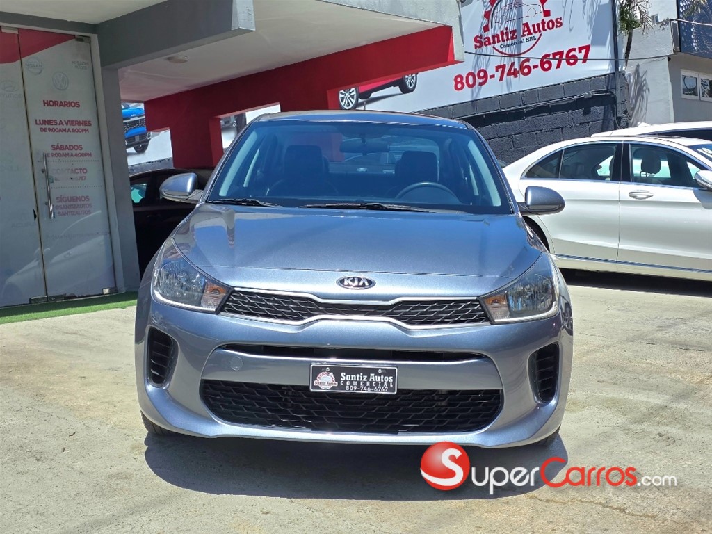 2020 Kia Rio S — foto 5 / 10