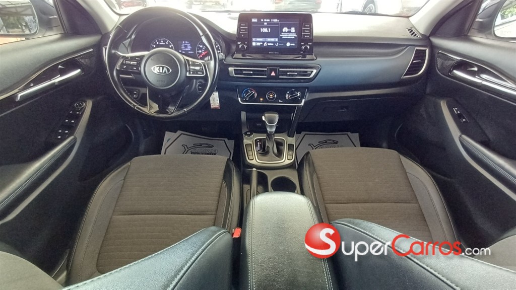 2021 Kia Seltos — foto 9 / 12