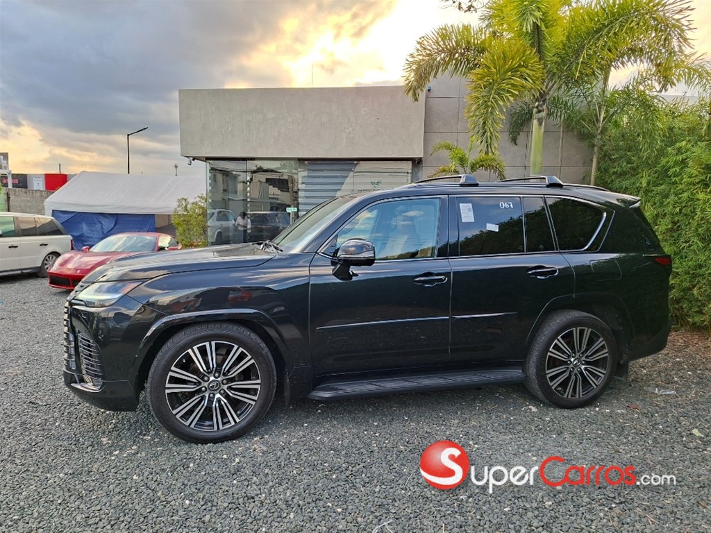 2023 Lexus LX 600 — foto 2 / 9