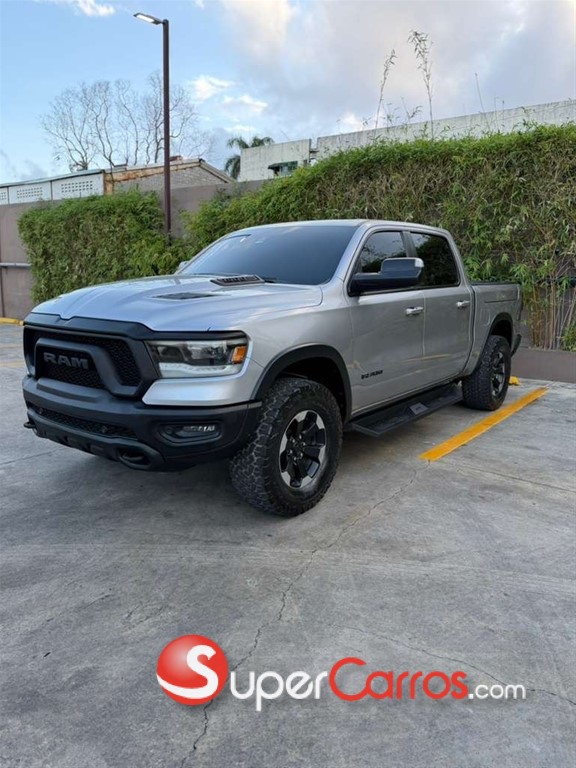 2020 Ram REBEL — foto 4 / 11