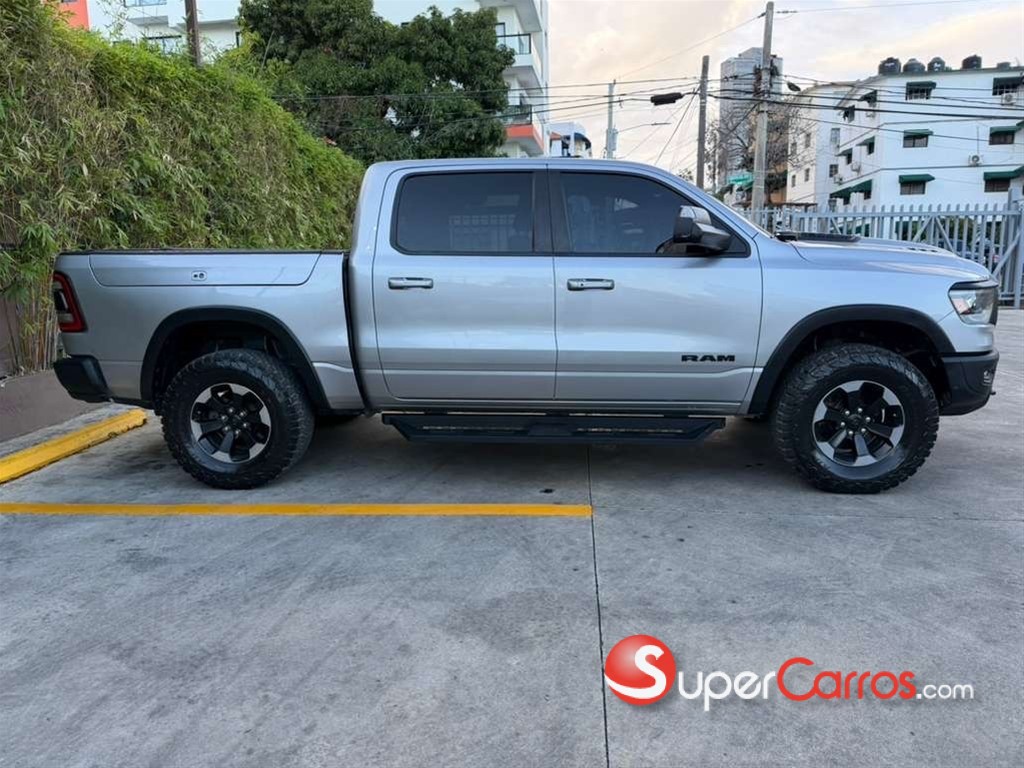 2020 Ram REBEL — foto 6 / 11