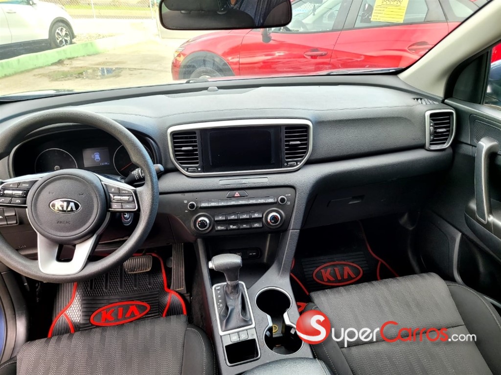 2021 Kia Sportage LX — foto 8 / 12