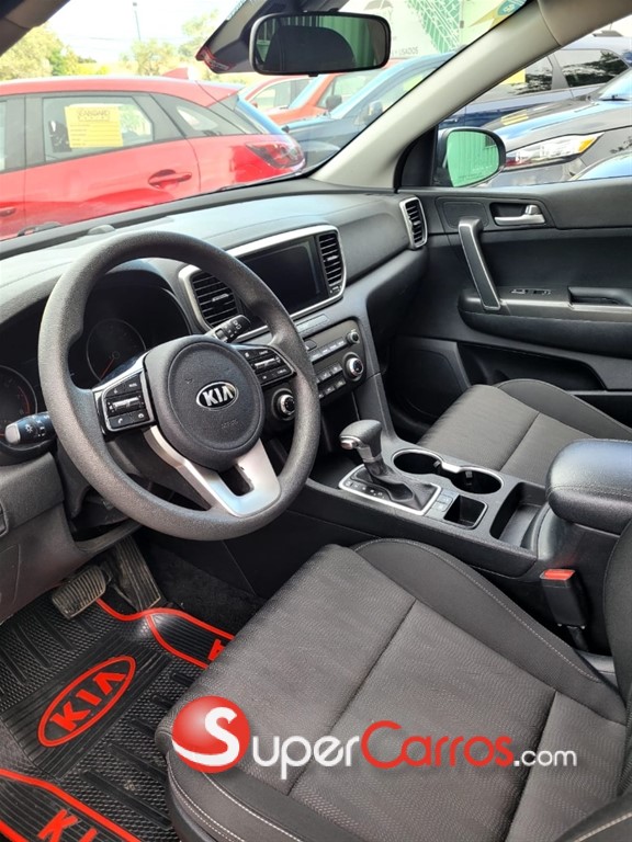 2021 Kia Sportage LX — foto 9 / 12