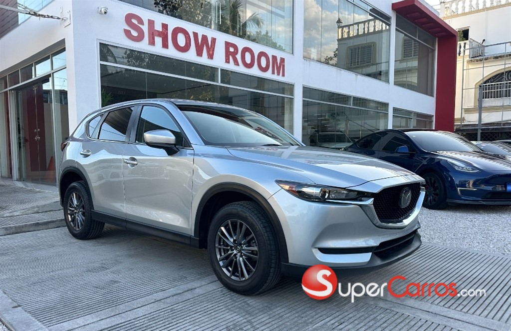 2021 Mazda CX-5 Touring — foto 2 / 9