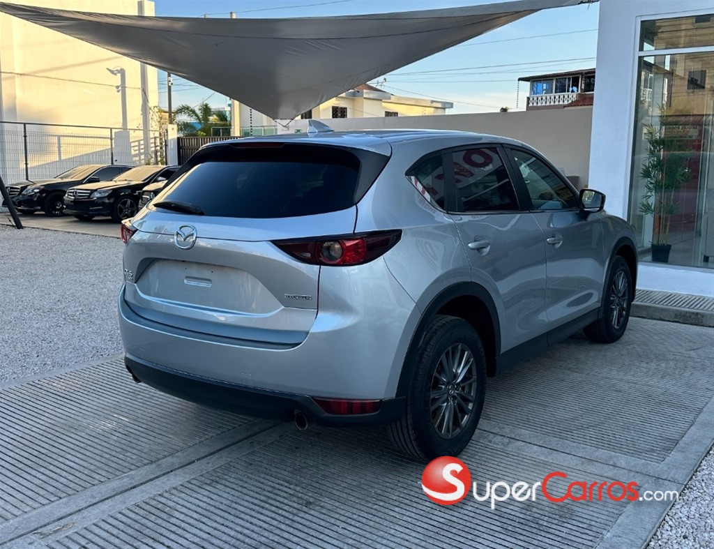 2021 Mazda CX-5 Touring — foto 3 / 9