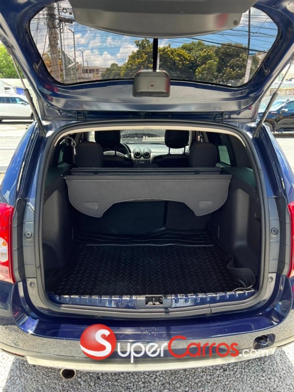 2014 Renault Duster — foto 2 / 12