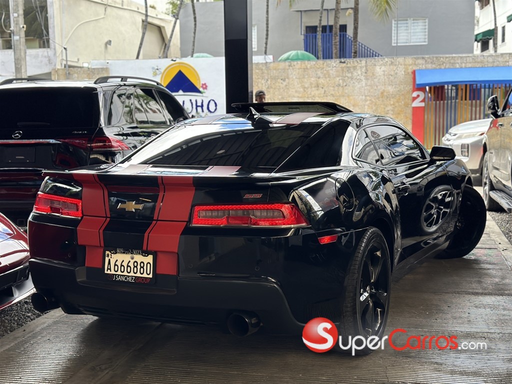2015 Chevrolet Camaro SS — foto 4 / 10