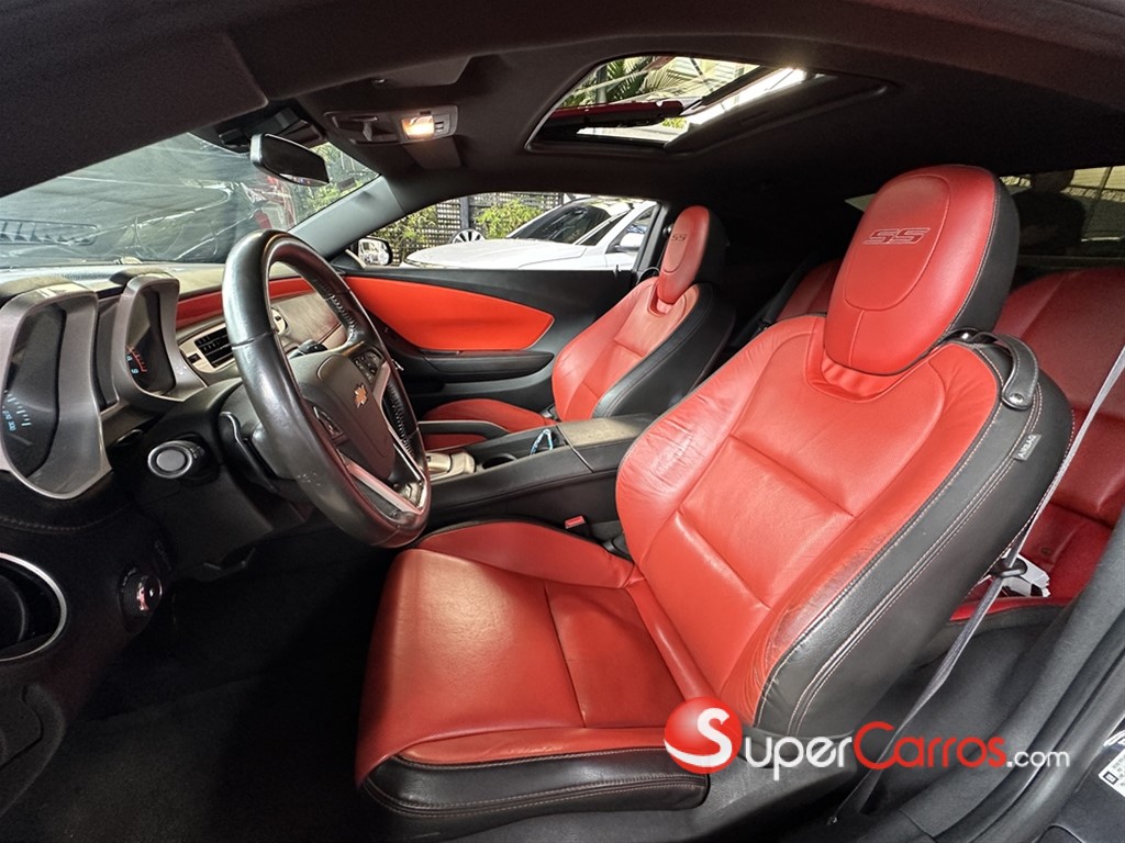 2015 Chevrolet Camaro SS — foto 7 / 10