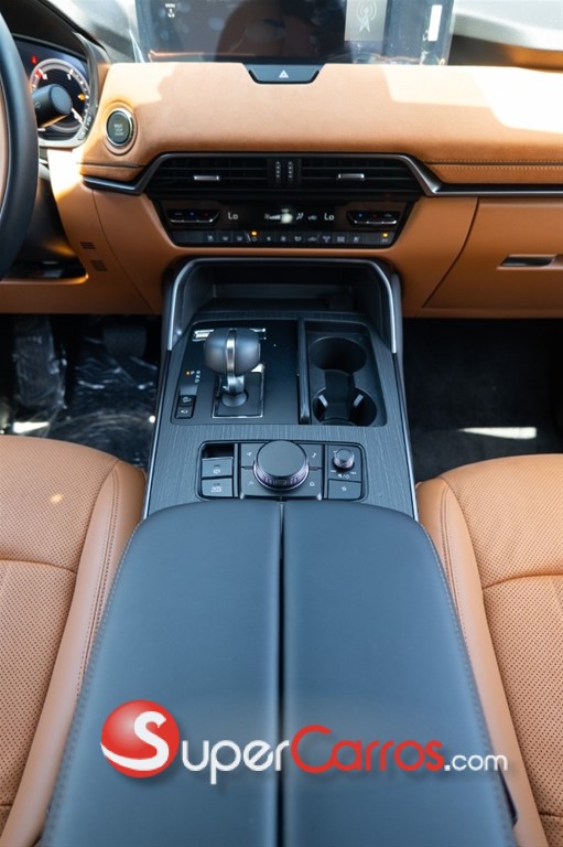 2027 Mazda CX-90 High Plus MHEV — foto 11 / 12