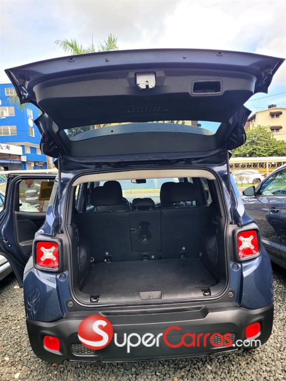 2020 Jeep Renegade Latitude — foto 5 / 12