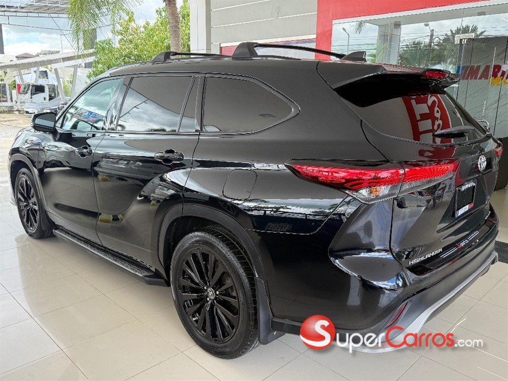 2021 Toyota Highlander XSE — foto 6 / 12