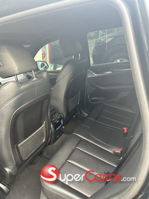 2021 BMW X 3 SDrive 30i — foto 8 / 10