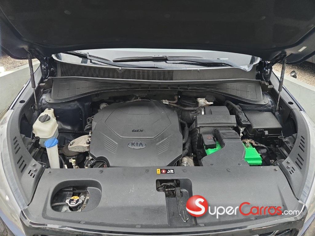 2020 Kia Sorento LX — foto 2 / 7