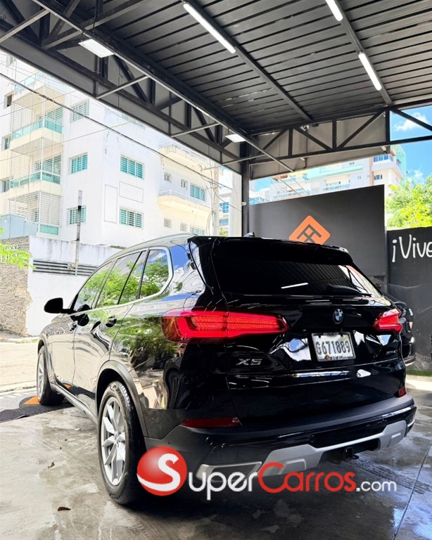 2020 BMW X 5 XDRIVE 40i — foto 5 / 8