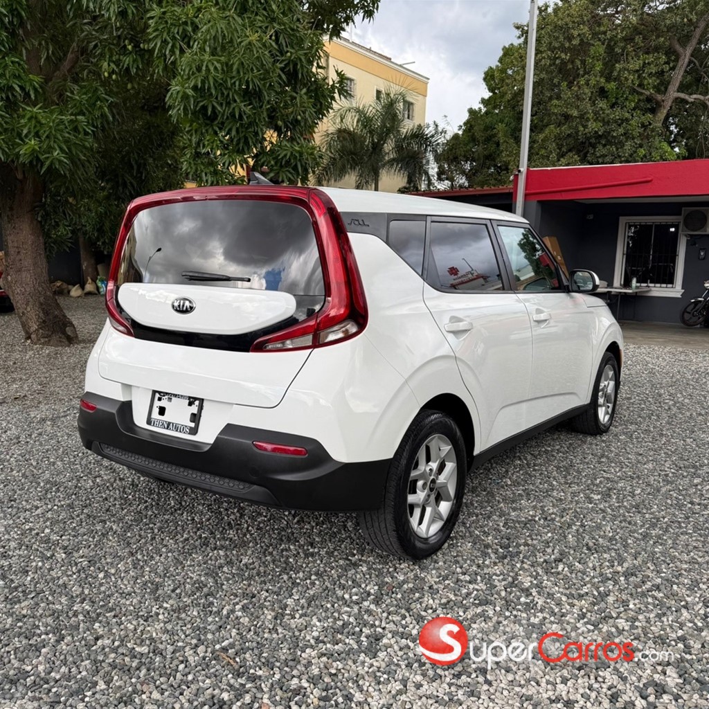 2020 Kia Soul S — foto 6 / 12