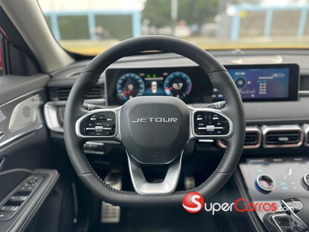2024 Jetour X70 PLUS — foto 8 / 12