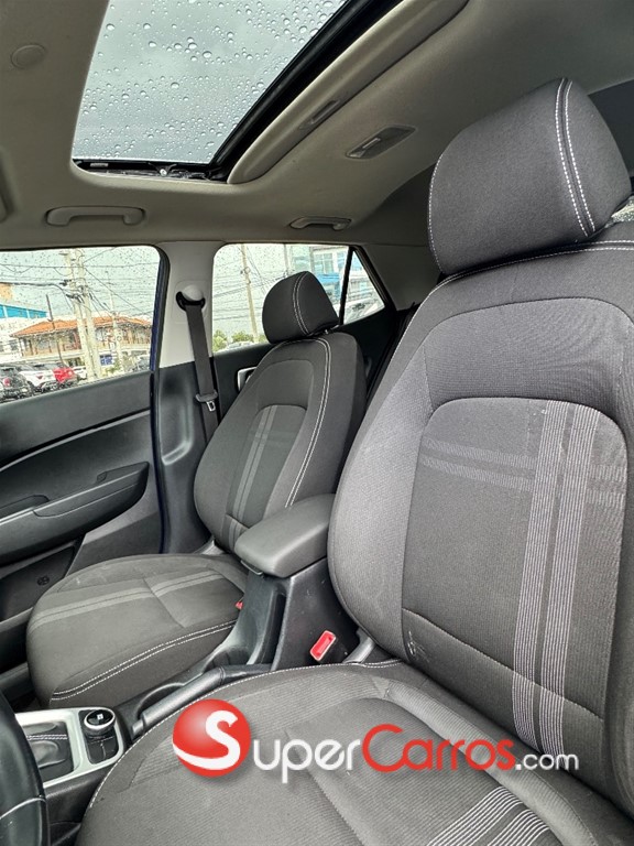 2020 Hyundai Venue — foto 6 / 9