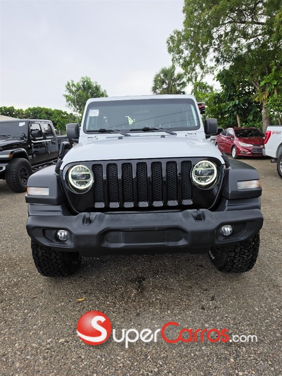 2020 Jeep Wrangler Willys Wheeler — foto 2 / 10