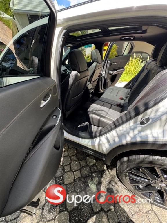 2021 Cadillac XT4 — foto 4 / 12
